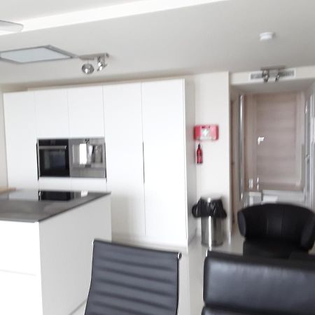 Ferienwohnung Front Port Line Sleeps 6 Marbella Exterior foto