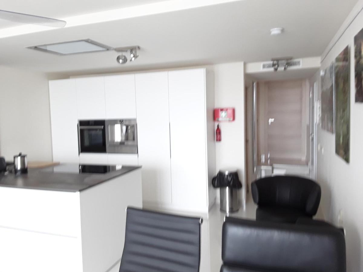 Ferienwohnung Front Port Line Sleeps 6 Marbella Exterior foto